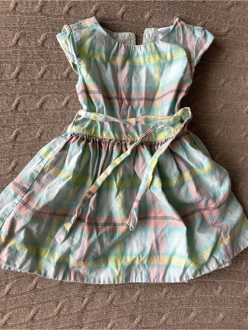EUC Carter’s Baby Girl 2pc Dress Bundle, Pastel Plaid, 2T